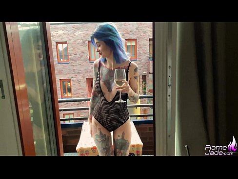 ❤️ Tremenda nena chupando dun trago e fodendo apaixonadamente baixo o ceo aberto Porno en % gl.porno-filmy.ru % ❌️❤